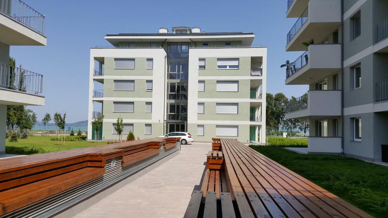 Lelle Resort Cb34 Balatonlelle Exterior foto
